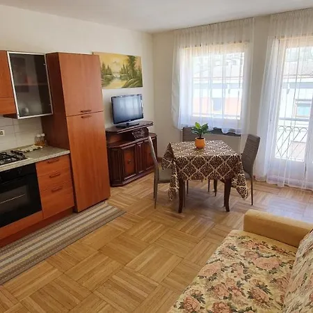 Angy Apartmán Aosta